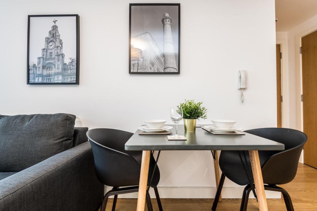 Host & Stay - Central Balcony Apt Liverpool Kültér fotó